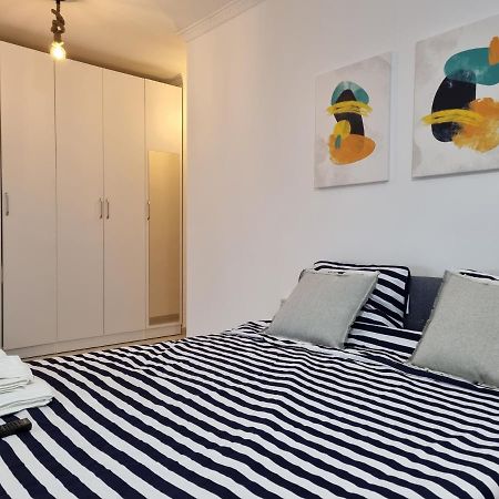 New Modern Studio In Central Tirana Apartamento Exterior foto